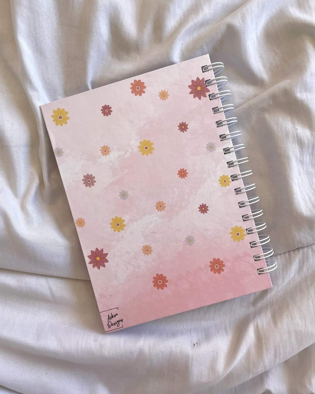 Pink Floral Bulleted Gratitude Journal