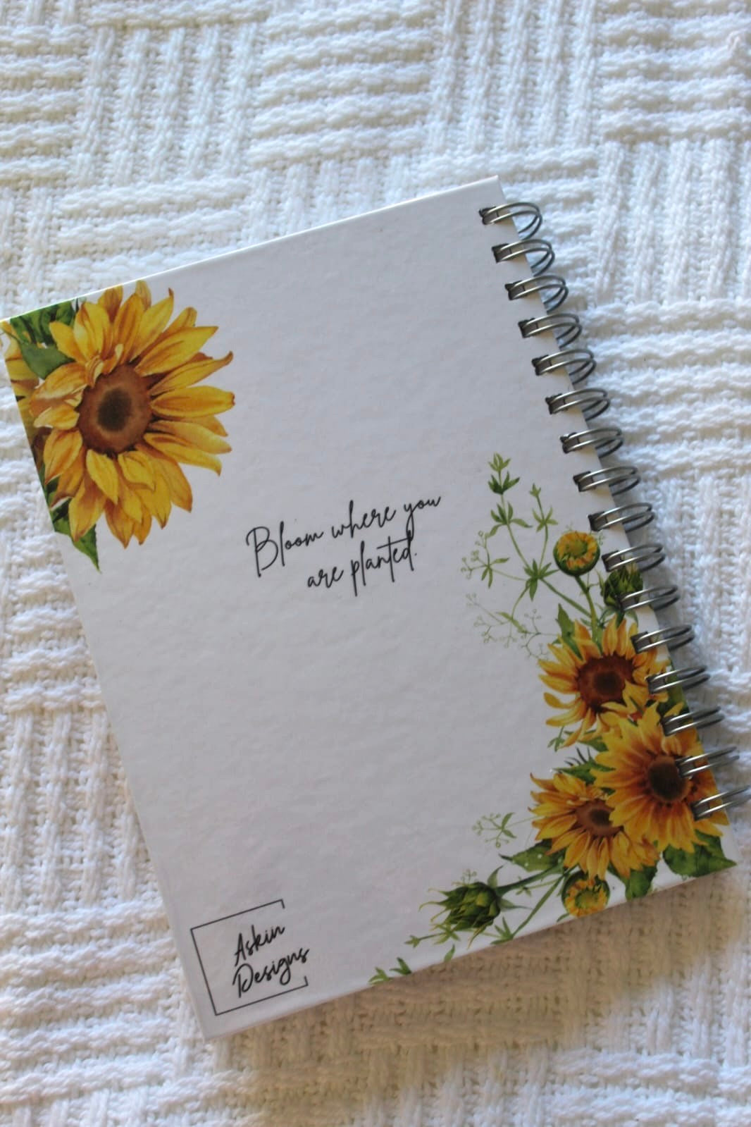 Personalised Floral Gratitude journal with daily and weekly reflections for women