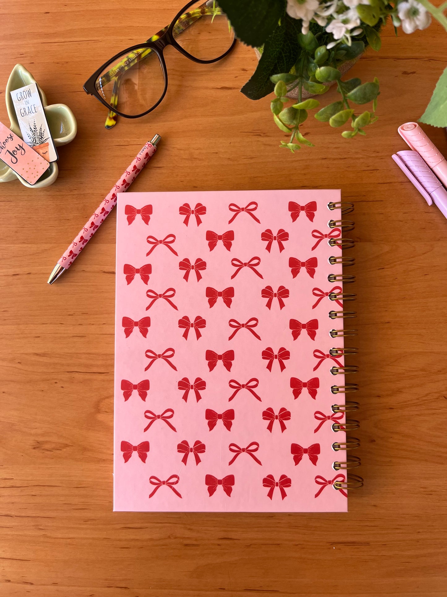 Bow-Pattern Lined Notebook